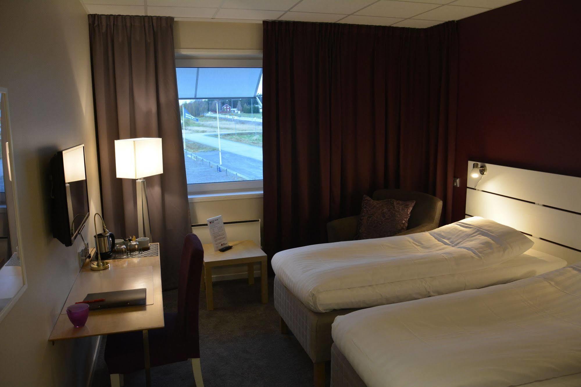 Hotell Entre Norr Ούμεο Εξωτερικό φωτογραφία